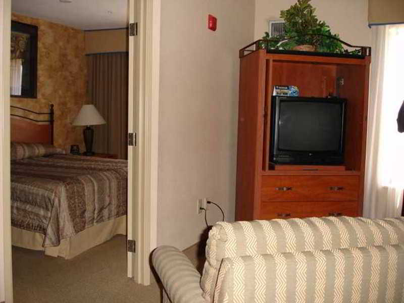 Hilton Garden Inn Phoenix Airport Room photo